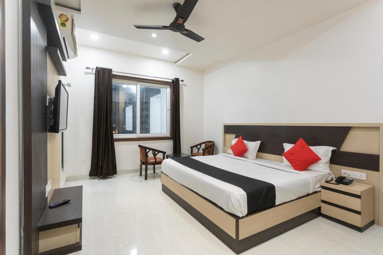 Capital O 69415 Green View Resort Alīgarh 외부 사진