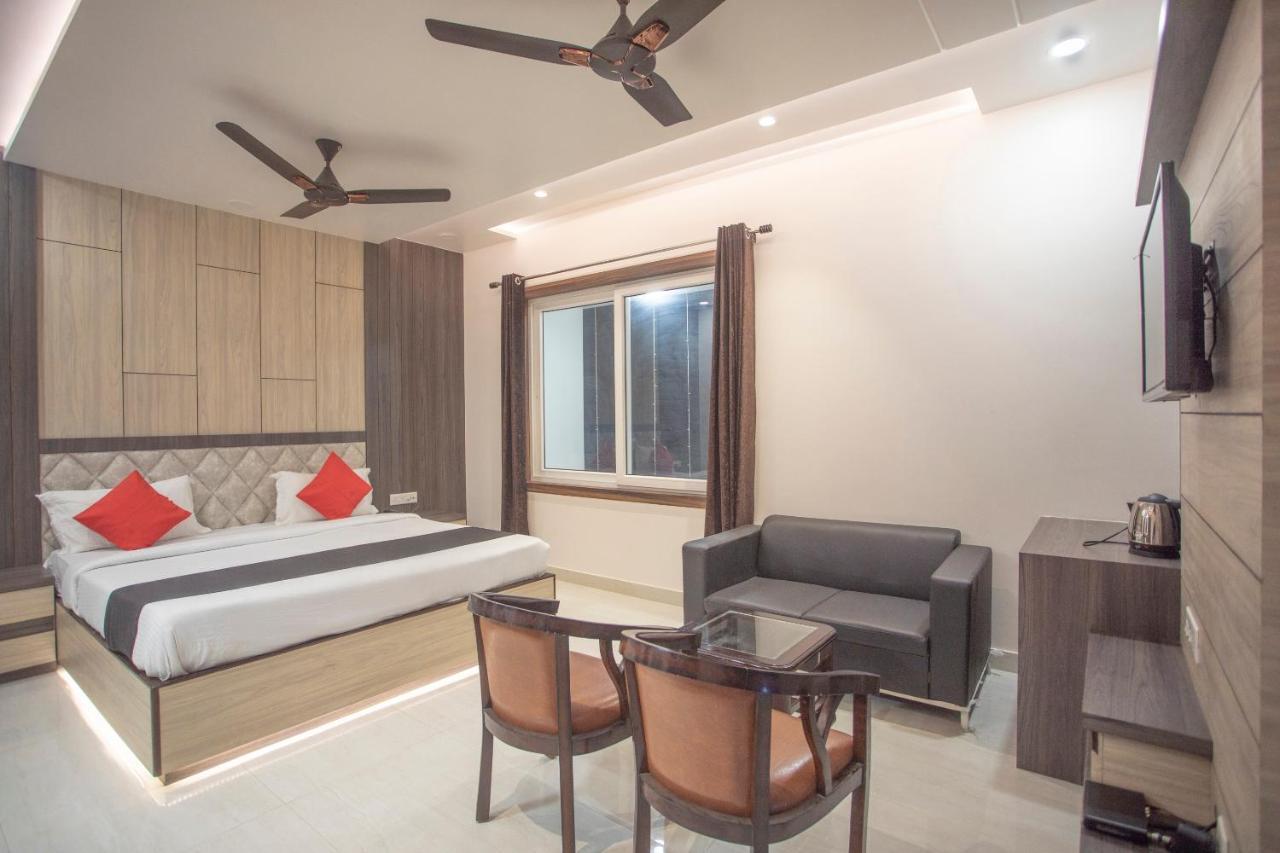 Capital O 69415 Green View Resort Alīgarh 외부 사진