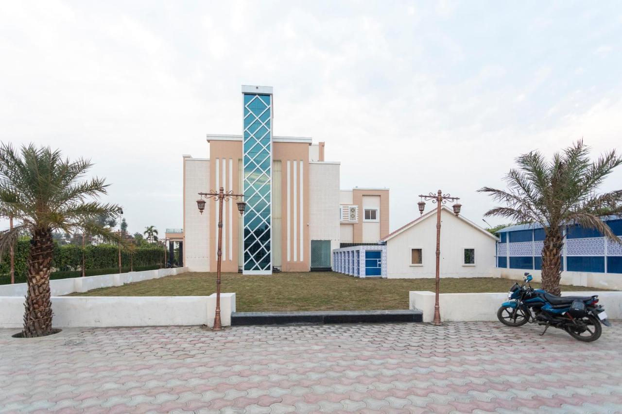 Capital O 69415 Green View Resort Alīgarh 외부 사진